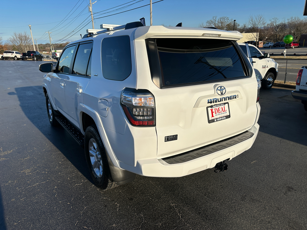 Toyota 4Runner SR5 4WD (Natl) 2022
