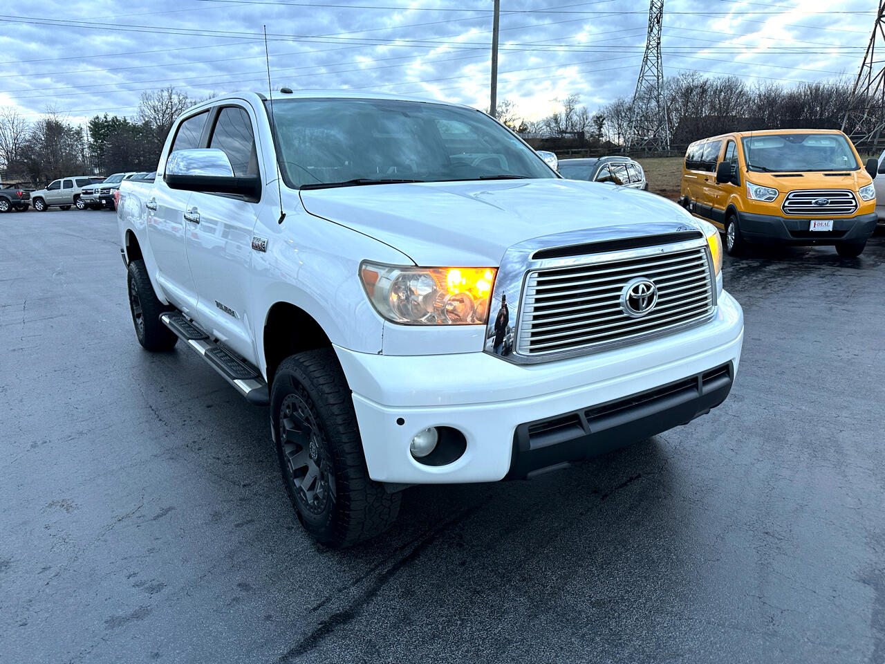Toyota Tundra 4WD Truck CrewMax 5.7L FFV V8 6-Spd AT LTD (Natl) 2012
