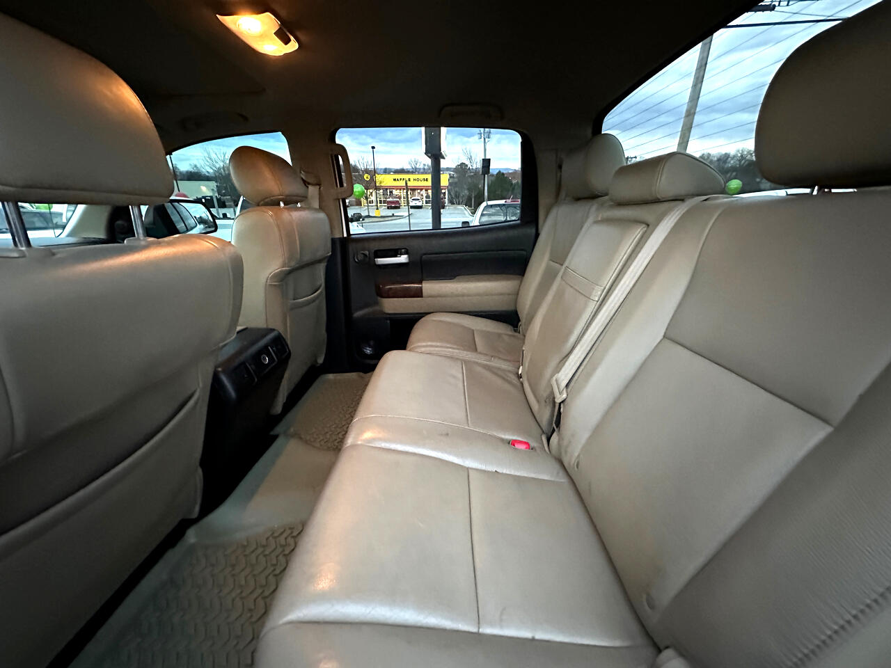 Toyota Tundra 4WD Truck CrewMax 5.7L FFV V8 6-Spd AT LTD (Natl) 2012