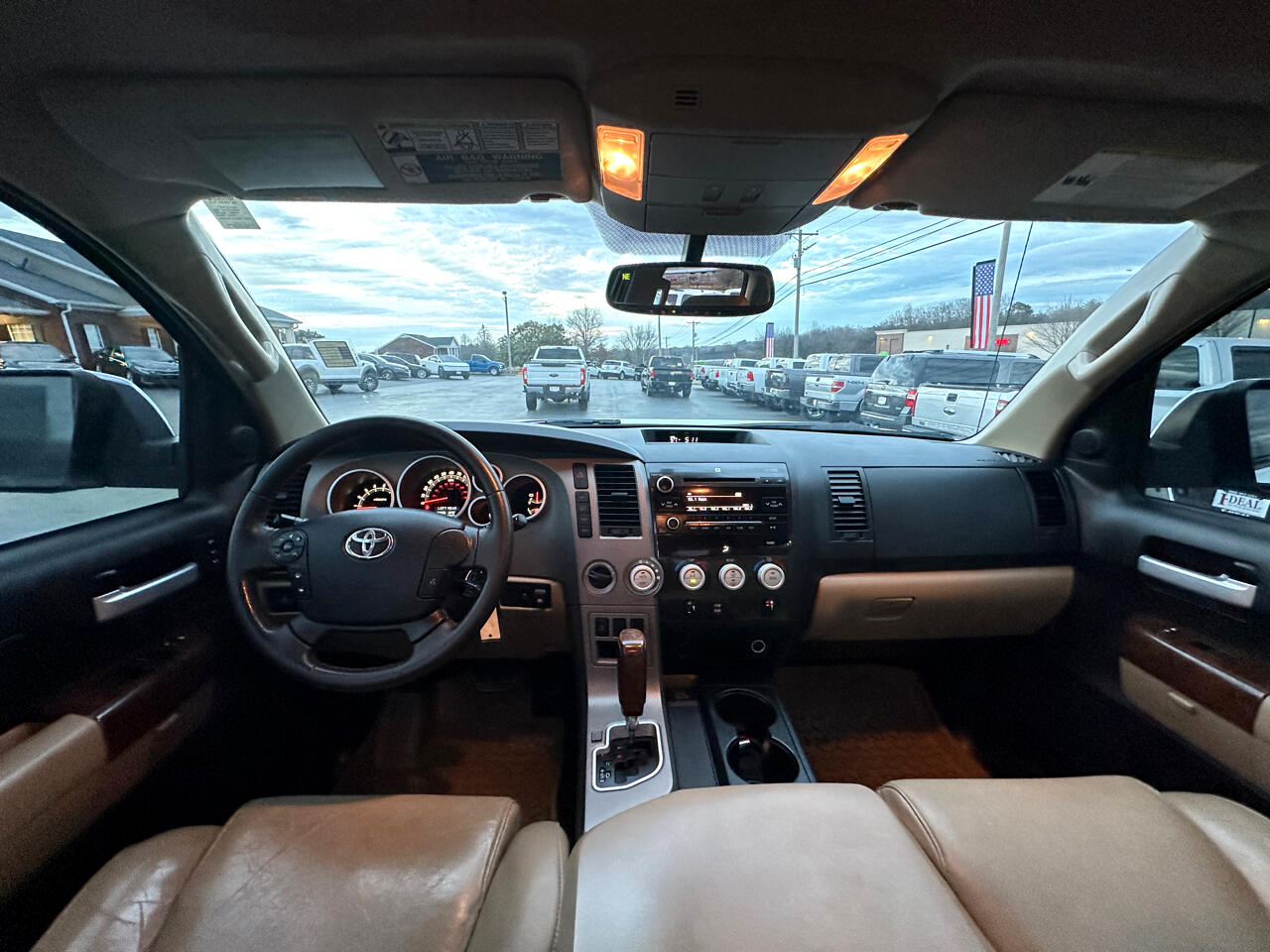 Toyota Tundra 4WD Truck CrewMax 5.7L FFV V8 6-Spd AT LTD (Natl) 2012