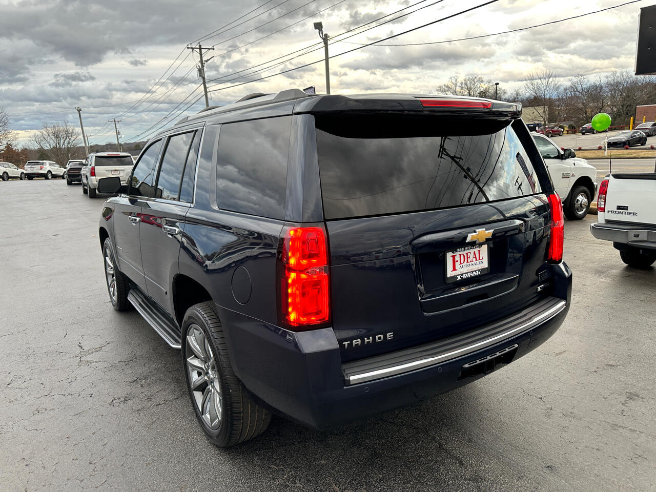 Chevrolet Tahoe 4WD 4dr Premier 2017