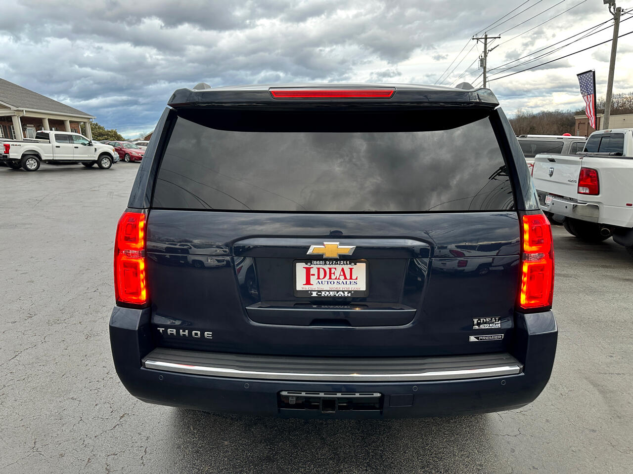 Chevrolet Tahoe 4WD 4dr Premier 2017