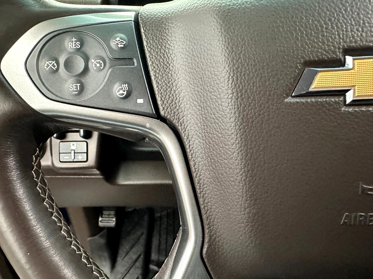 Chevrolet Tahoe 4WD 4dr Premier 2017