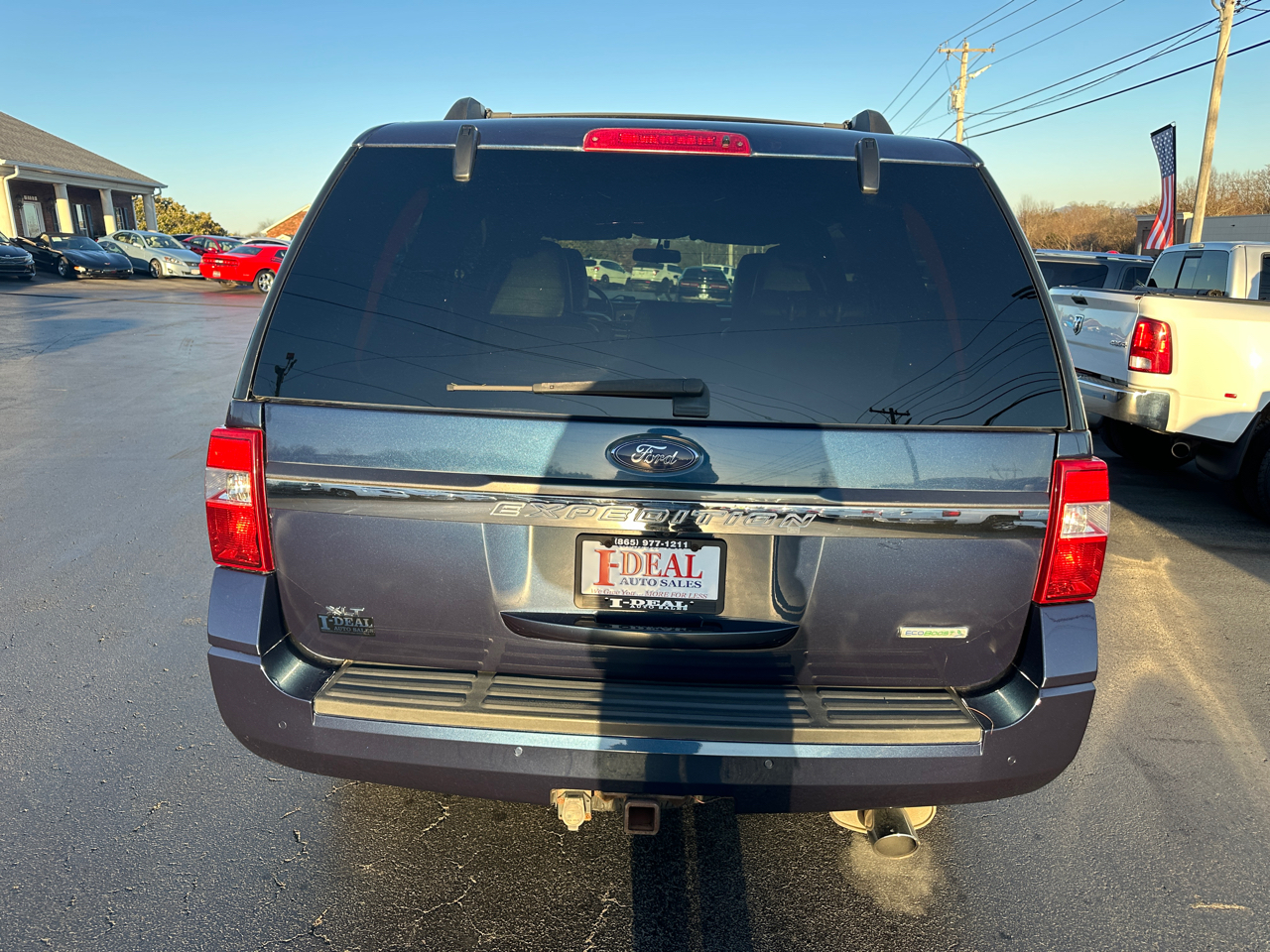 Ford Expedition 4WD 4dr XLT 2016