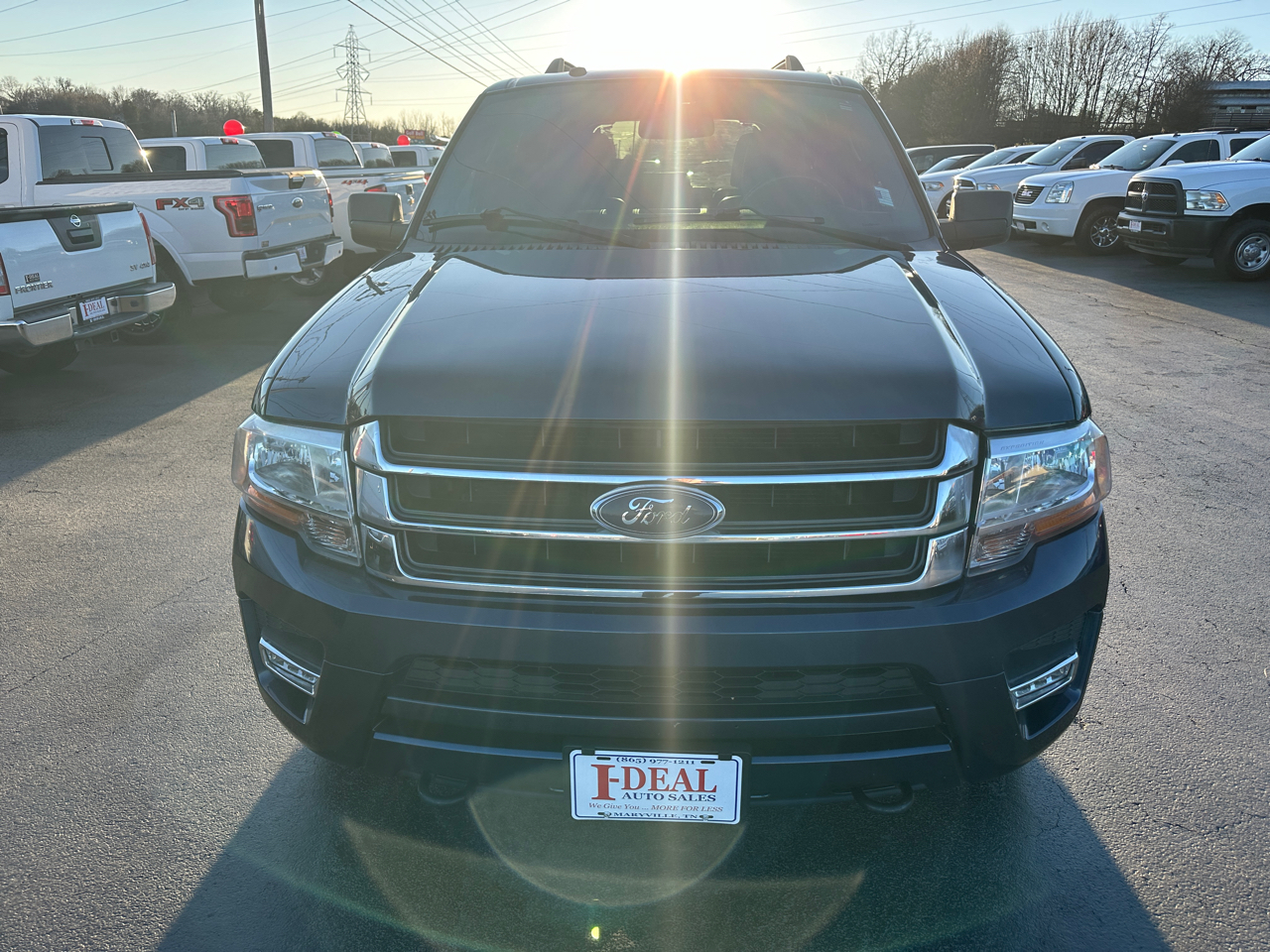 Ford Expedition 4WD 4dr XLT 2016