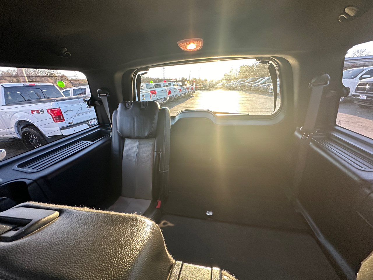 Ford Expedition 4WD 4dr XLT 2016