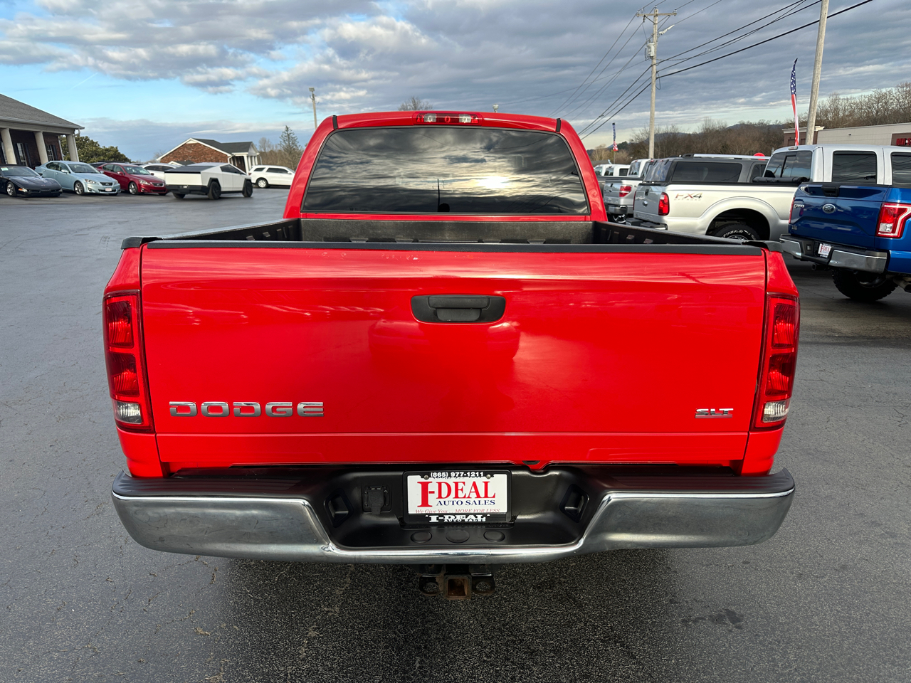 Dodge Ram 1500 4dr Quad Cab 140.5" WB SLT 2004