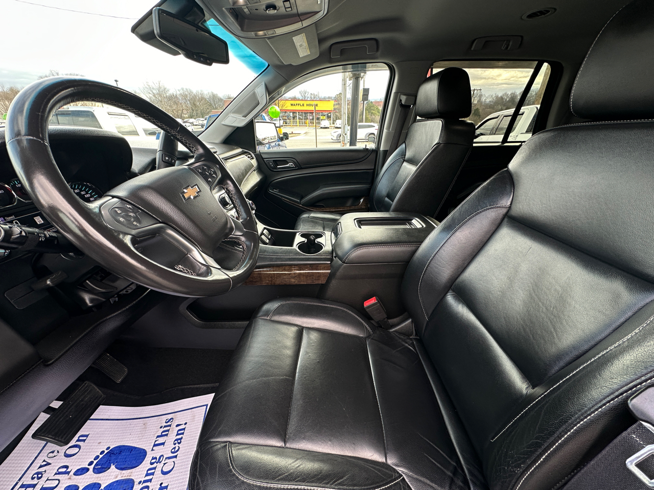 Chevrolet Tahoe 4WD 4dr LT 2017