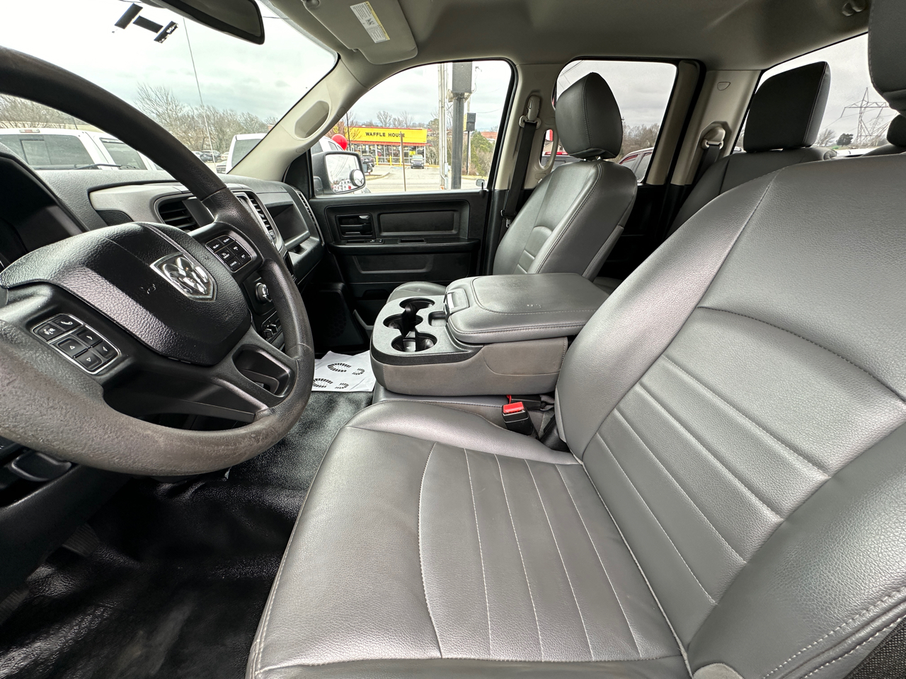 RAM 1500 Tradesman 4x4 Quad Cab 6'4" Box 2018