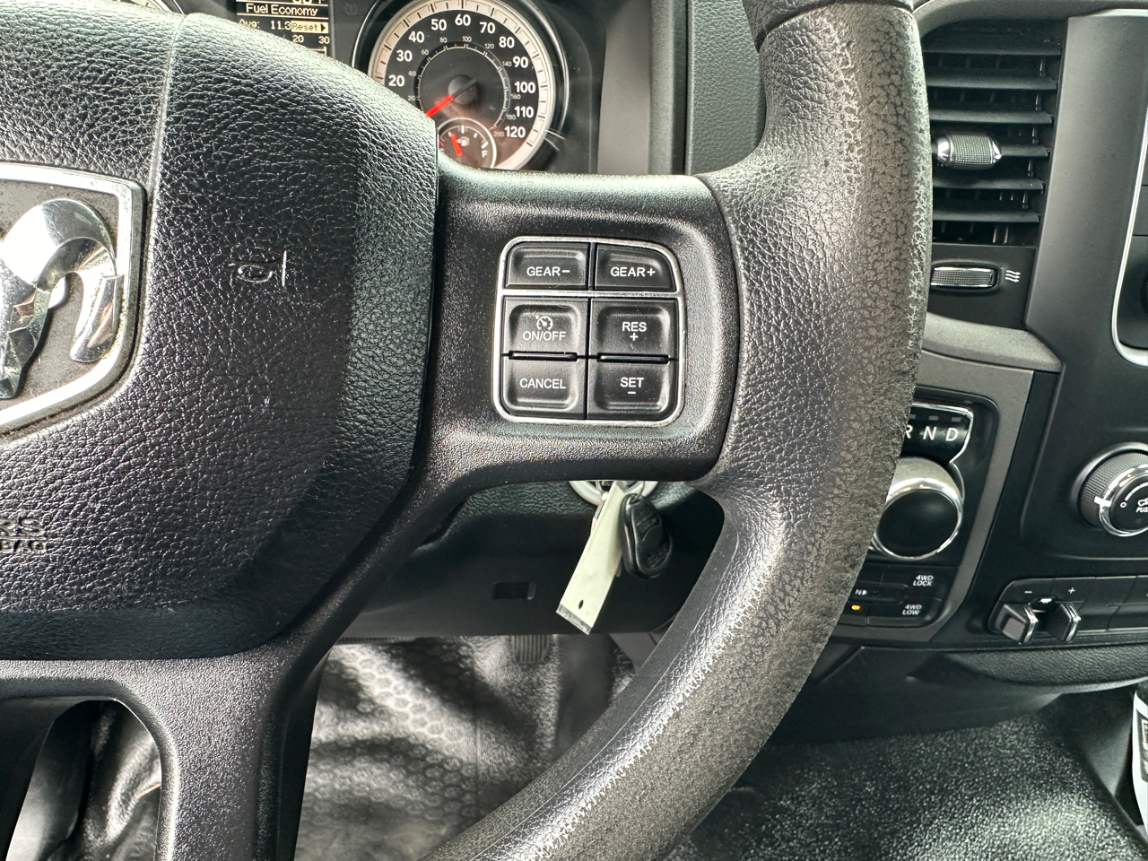 RAM 1500 Tradesman 4x4 Quad Cab 6'4" Box 2018