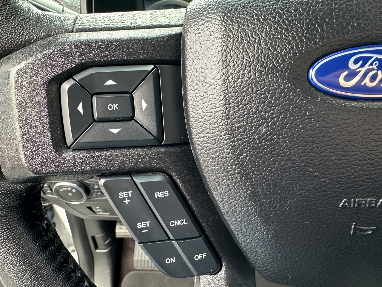 Ford F-150 XLT 4WD SuperCrew 5.5' Box 2017