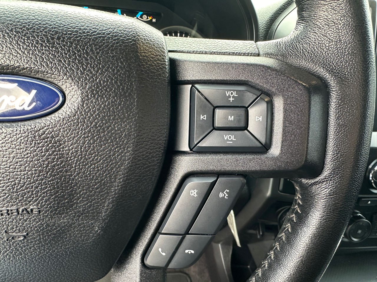 Ford F-150 XLT 4WD SuperCrew 5.5' Box 2017