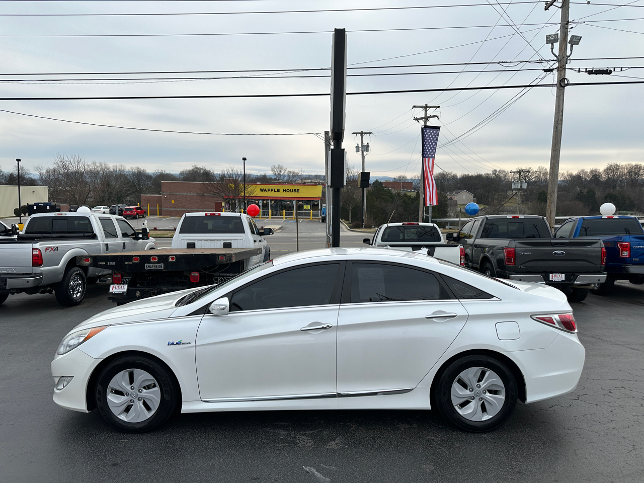 Hyundai Sonata Hybrid 4dr Sdn 2015