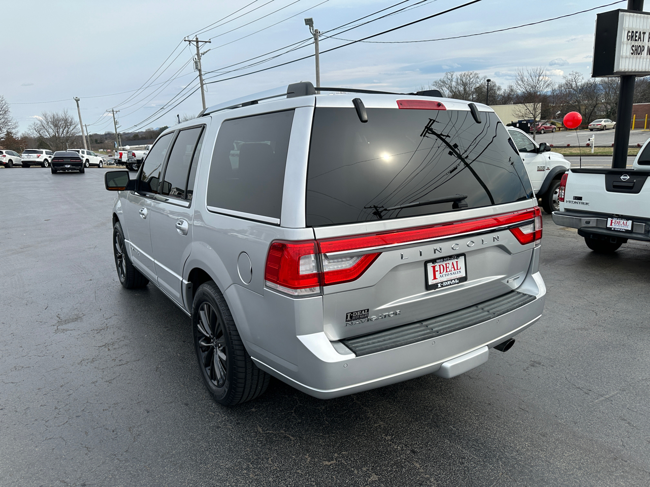 Lincoln Navigator 4WD 4dr 2015