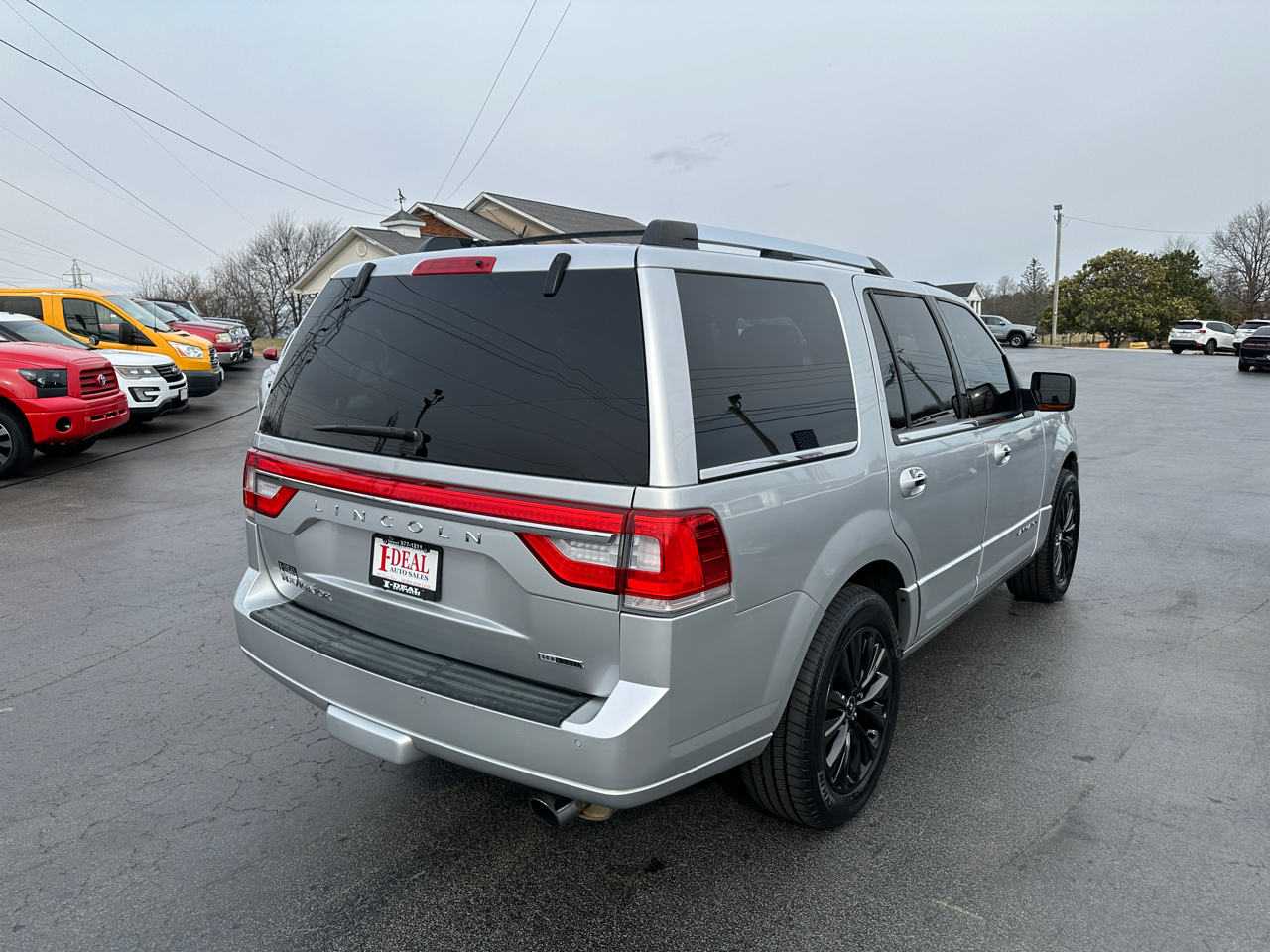Lincoln Navigator 4WD 4dr 2015