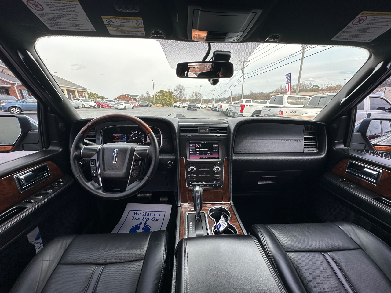 Lincoln Navigator 4WD 4dr 2015