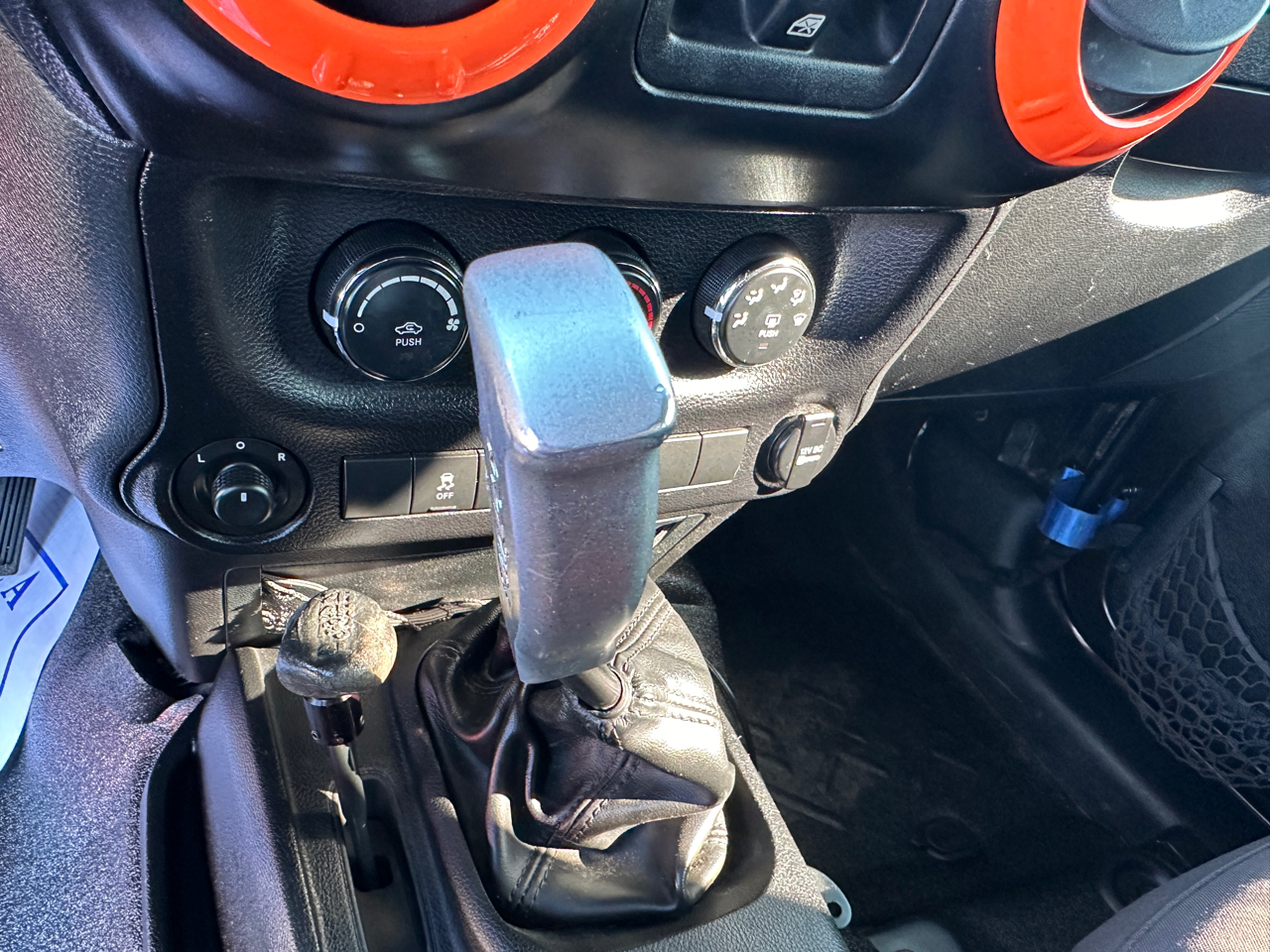 Jeep Wrangler Unlimited 4WD 4dr Sport 2013