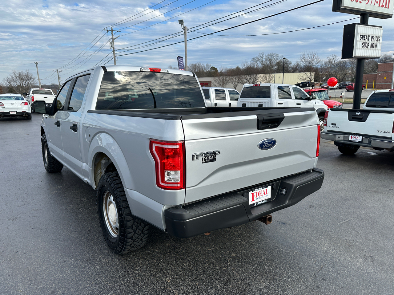 Ford F-150 4WD SuperCrew 145" XL 2015