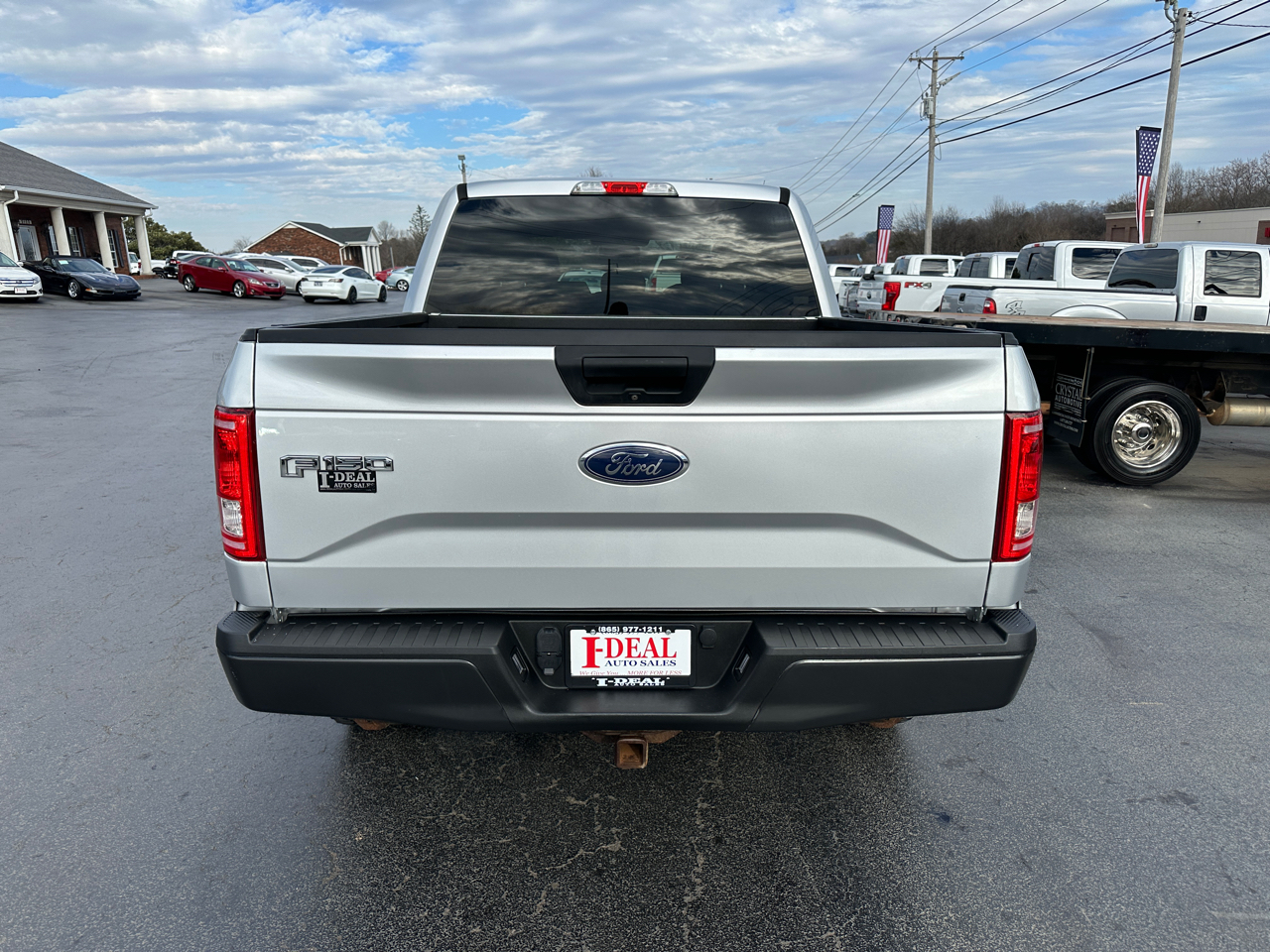 Ford F-150 4WD SuperCrew 145" XL 2015