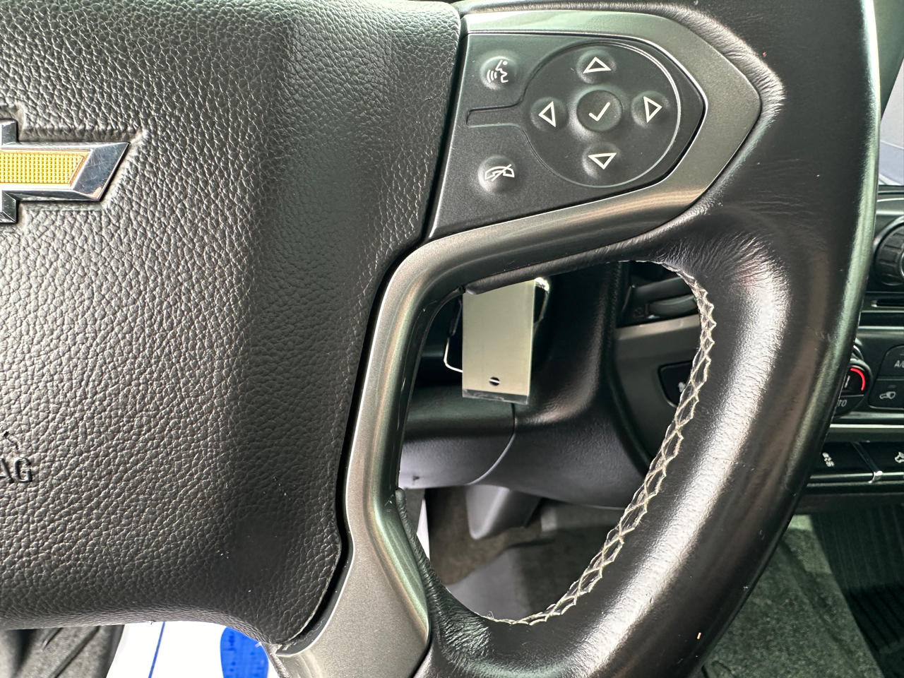 Chevrolet Silverado 1500 4WD Crew Cab 143.5" LT w/2LT 2018