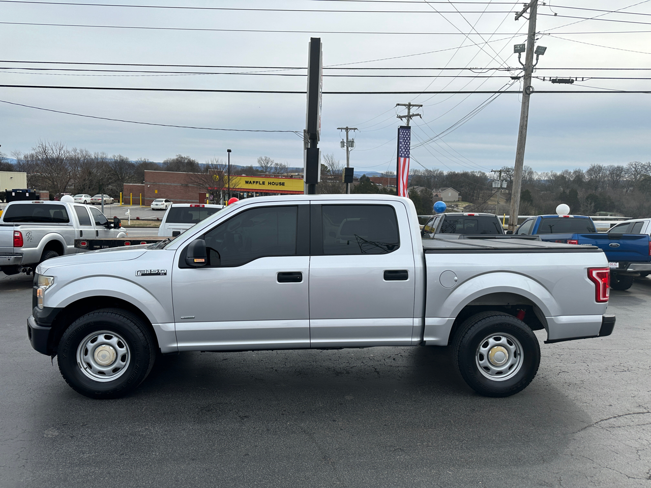 2015 Ford F-150 4WD SuperCrew 145" XL