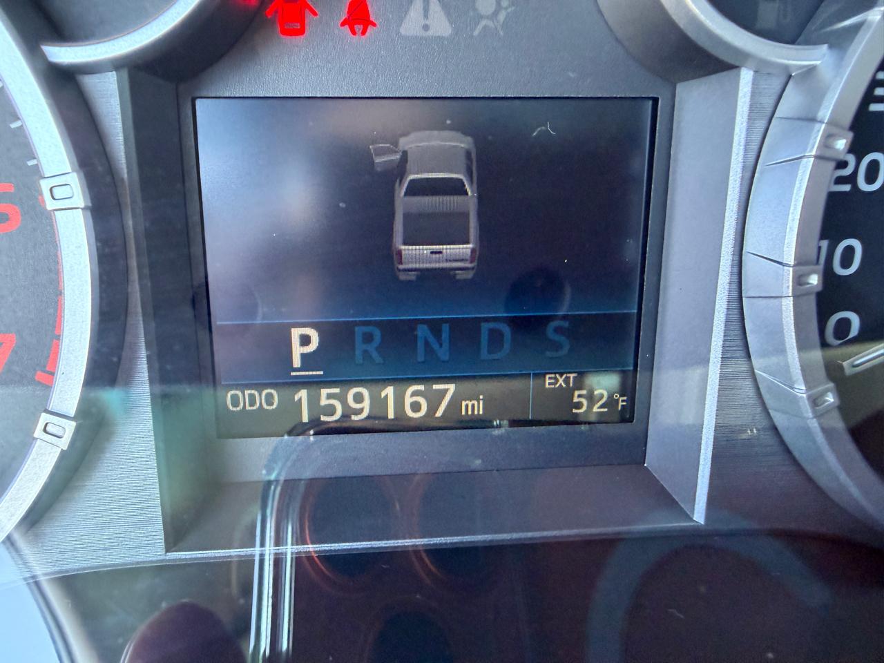 Toyota Tundra 4WD Truck CrewMax 5.7L FFV V8 6-Spd AT Platinum (Natl) 2016