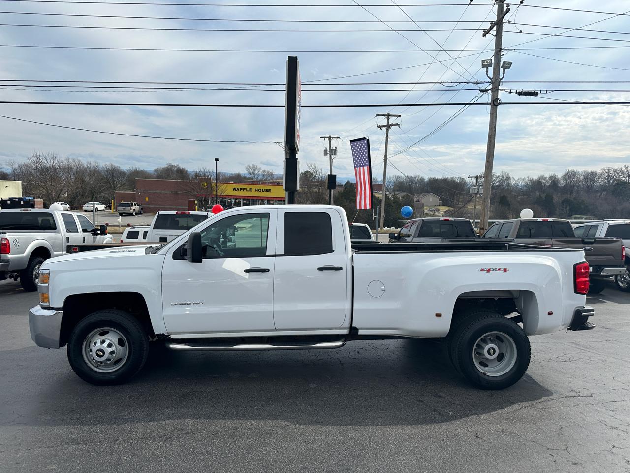 Chevrolet Silverado 3500HD 4WD Double Cab 158.1" Work Truck 2015