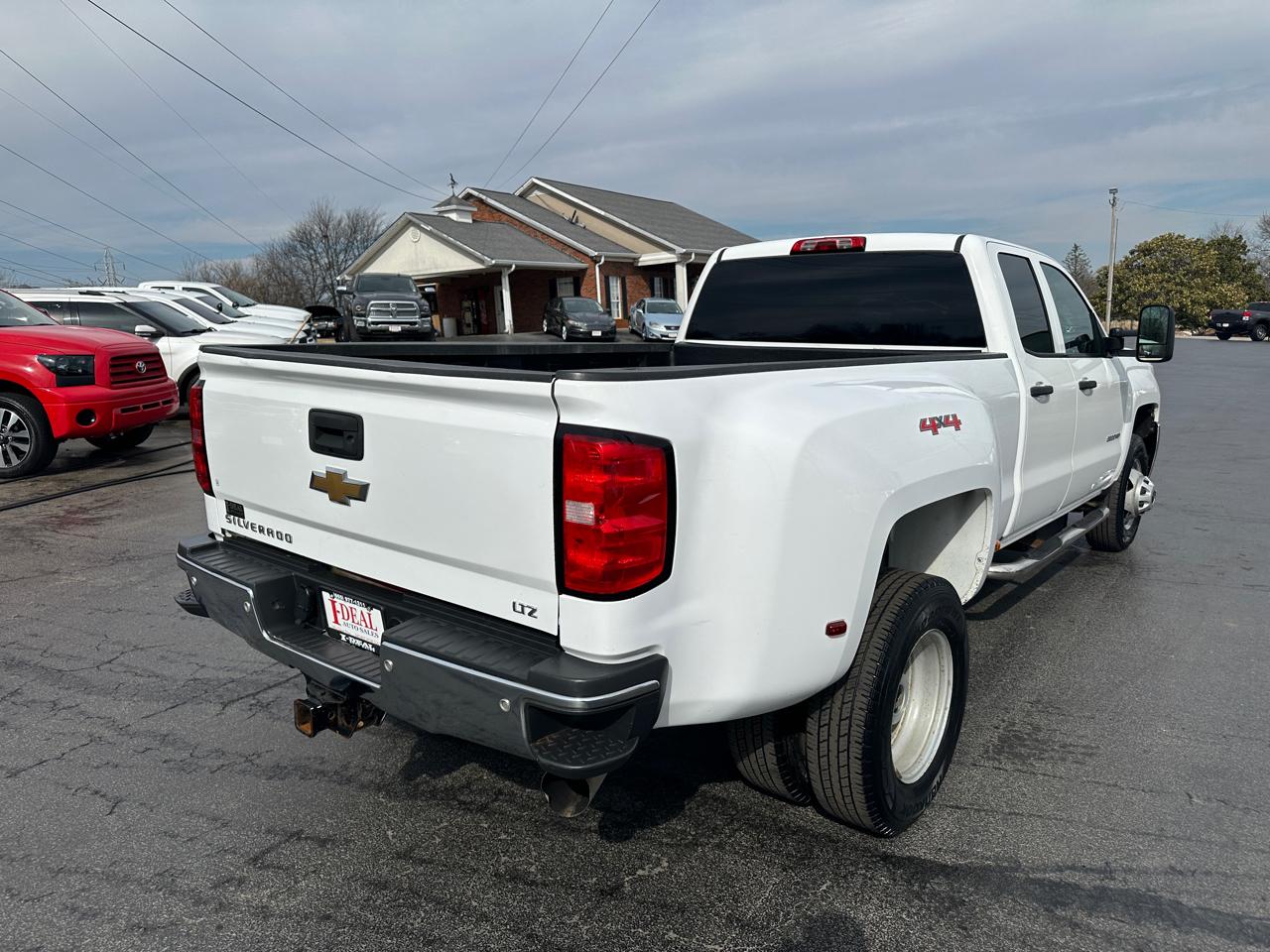 Chevrolet Silverado 3500HD 4WD Double Cab 158.1" Work Truck 2015