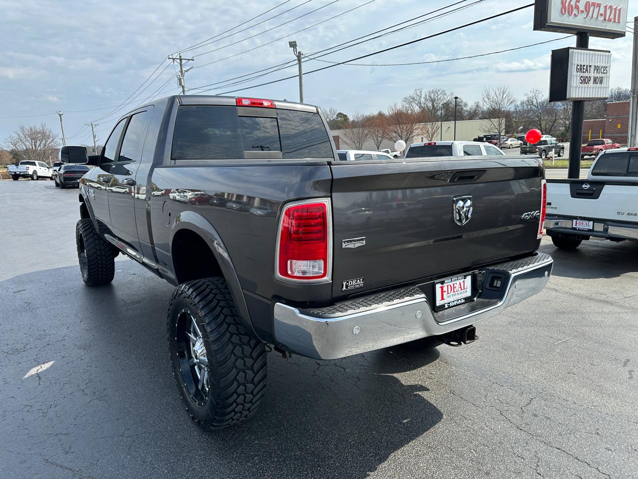 RAM 2500 4WD Mega Cab 160.5" Laramie 2016