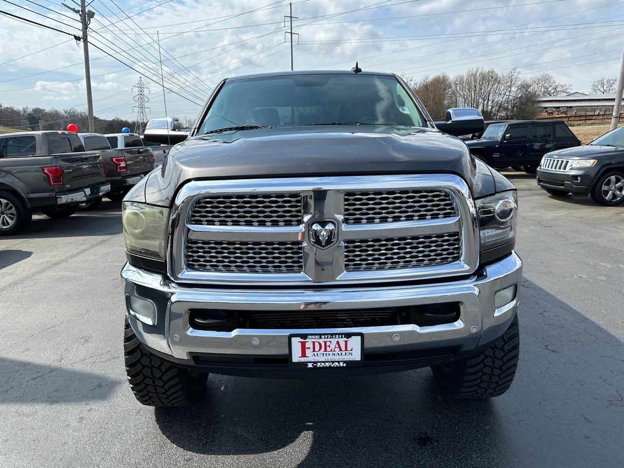 RAM 2500 4WD Mega Cab 160.5" Laramie 2016