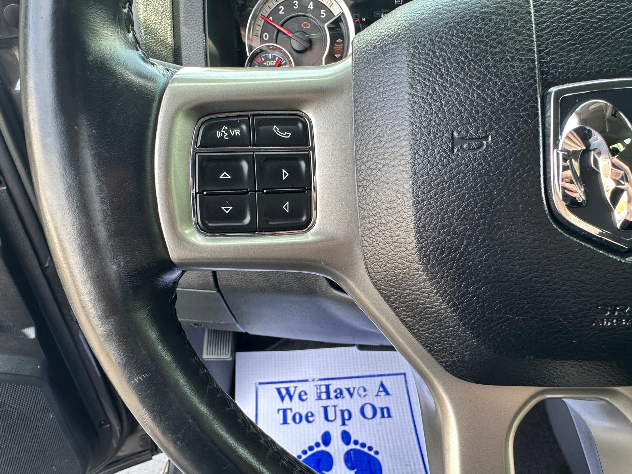 RAM 2500 4WD Mega Cab 160.5" Laramie 2016