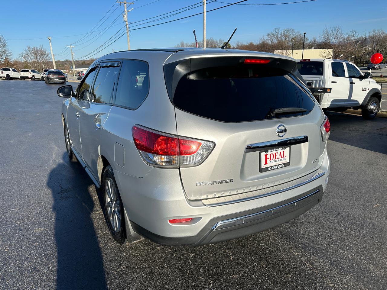 Nissan Pathfinder 4WD 4dr S 2014