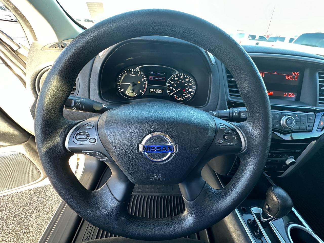 Nissan Pathfinder 4WD 4dr S 2014