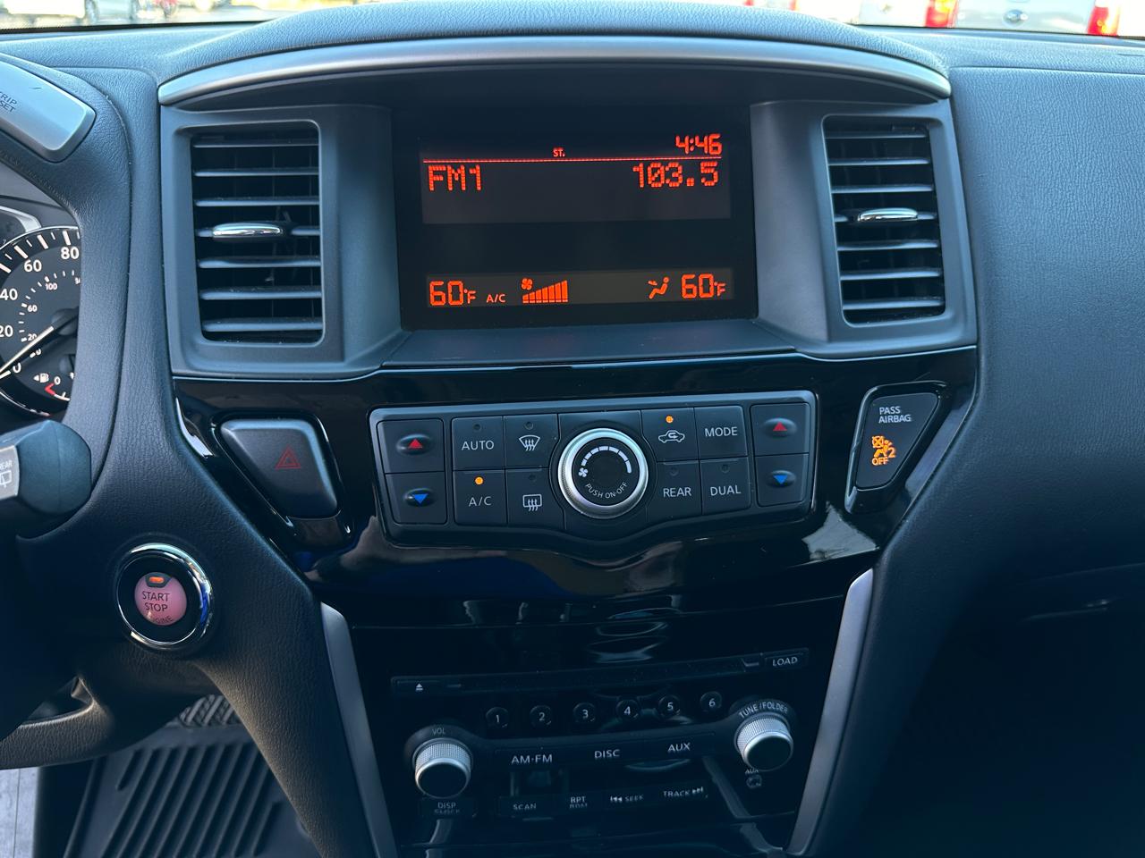 Nissan Pathfinder 4WD 4dr S 2014