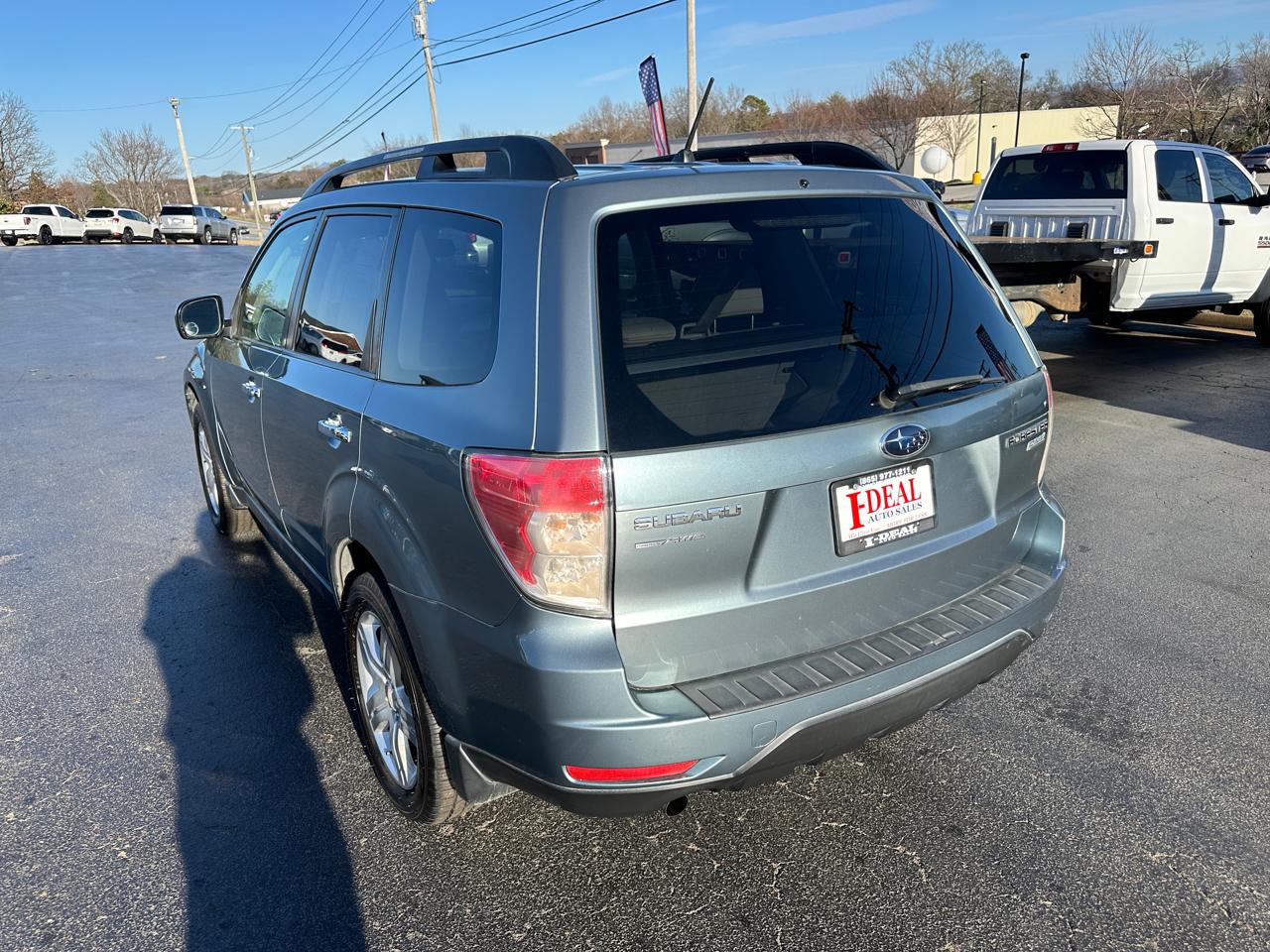 Subaru Forester 4dr Auto 2.5X Premium w/All-Weather Pkg 2010