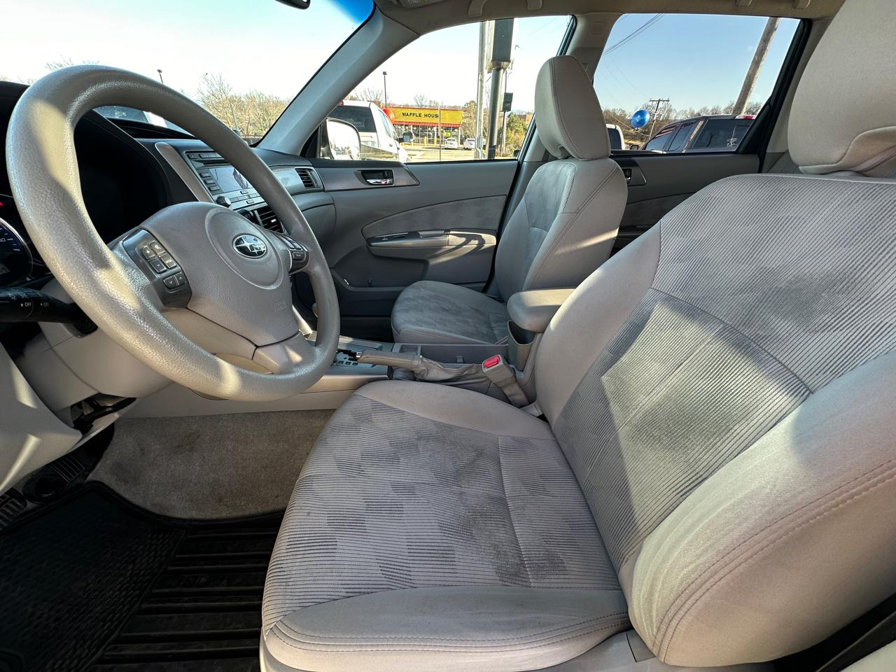 Subaru Forester 4dr Auto 2.5X Premium w/All-Weather Pkg 2010