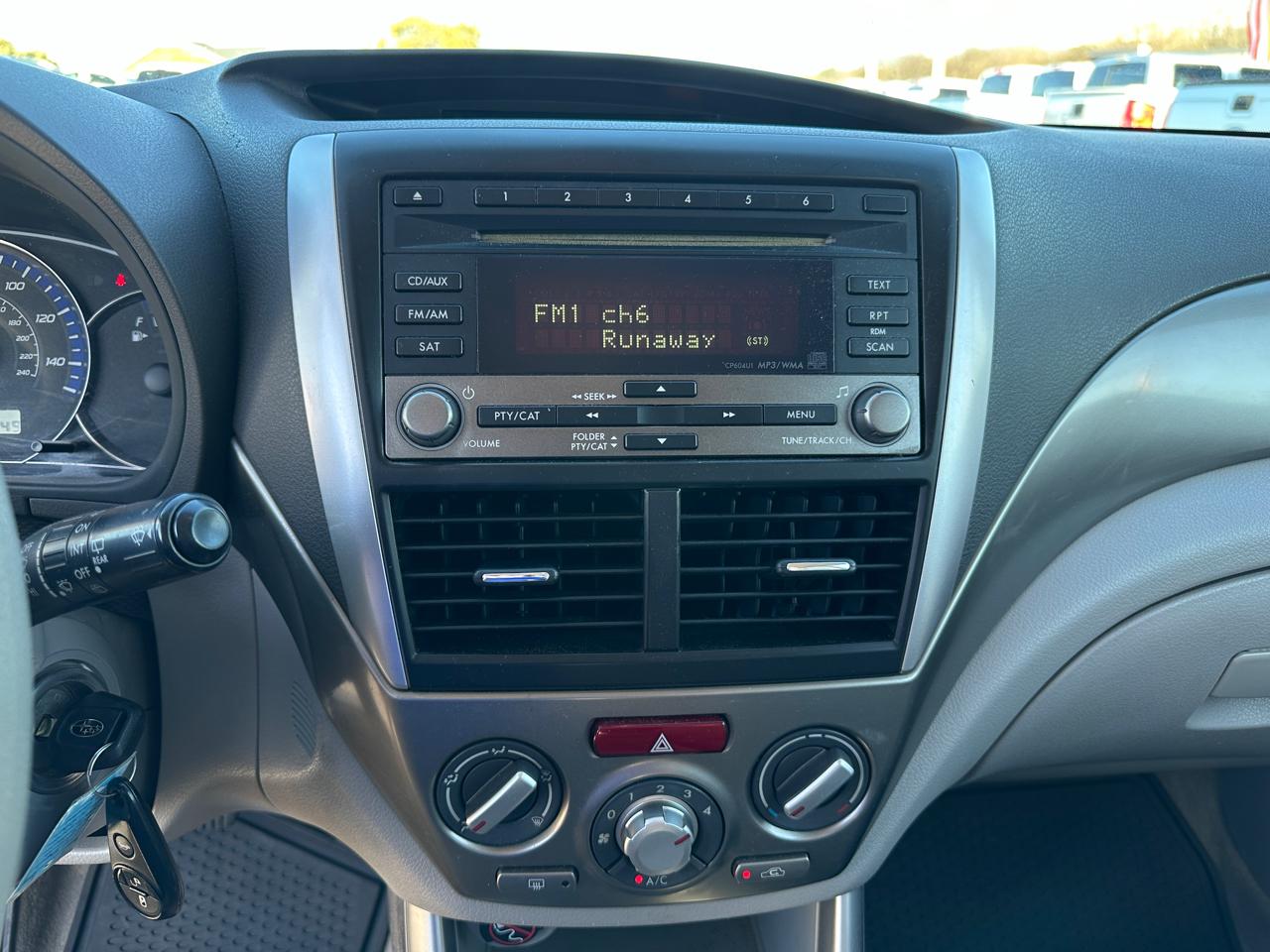 Subaru Forester 4dr Auto 2.5X Premium w/All-Weather Pkg 2010