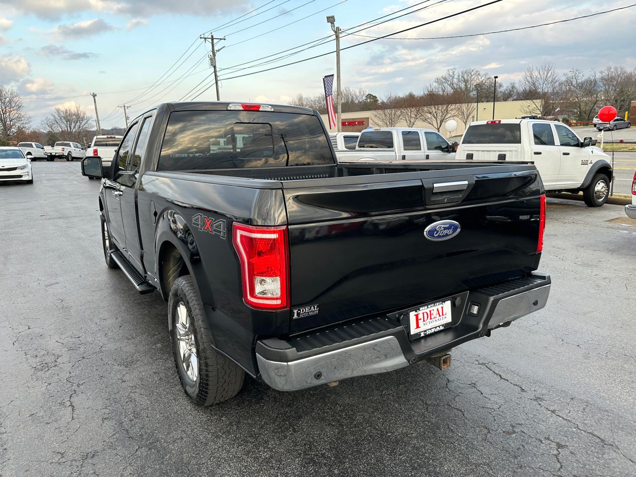 Ford F-150 4WD SuperCab 163" XLT 2015