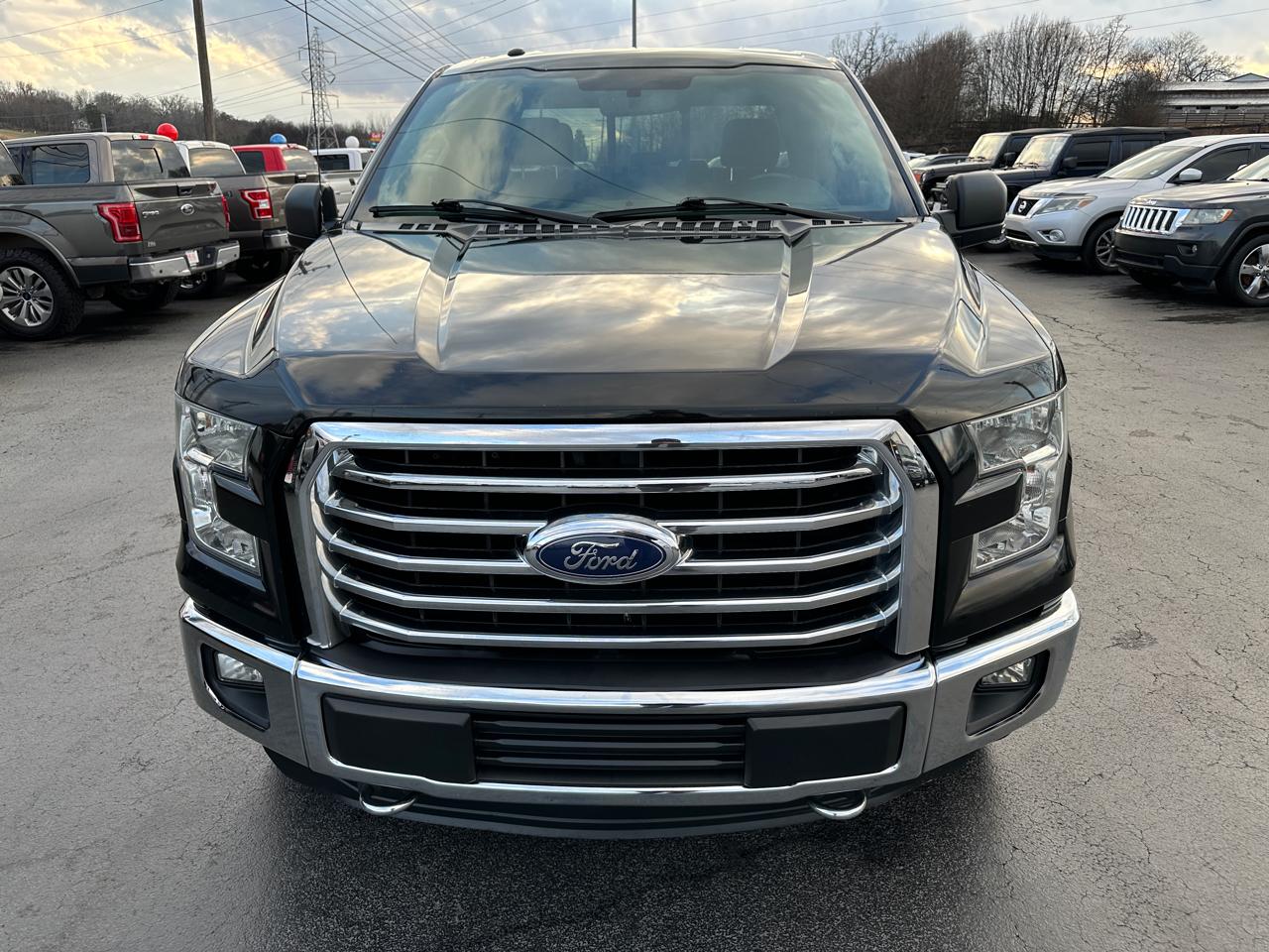 Ford F-150 4WD SuperCab 163" XLT 2015