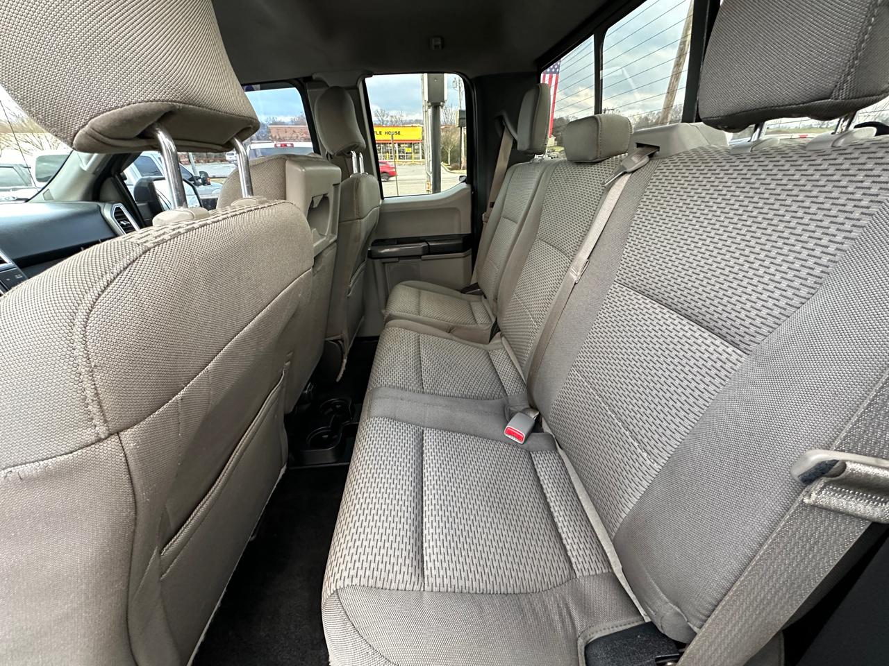 Ford F-150 4WD SuperCab 163" XLT 2015