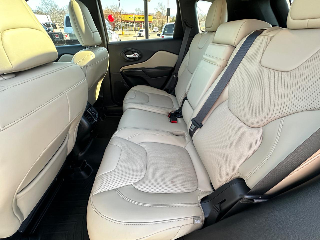 Jeep Cherokee 4WD 4dr Limited 2016