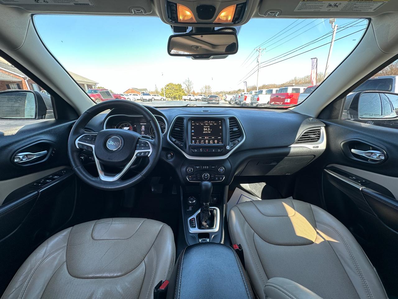 Jeep Cherokee 4WD 4dr Limited 2016