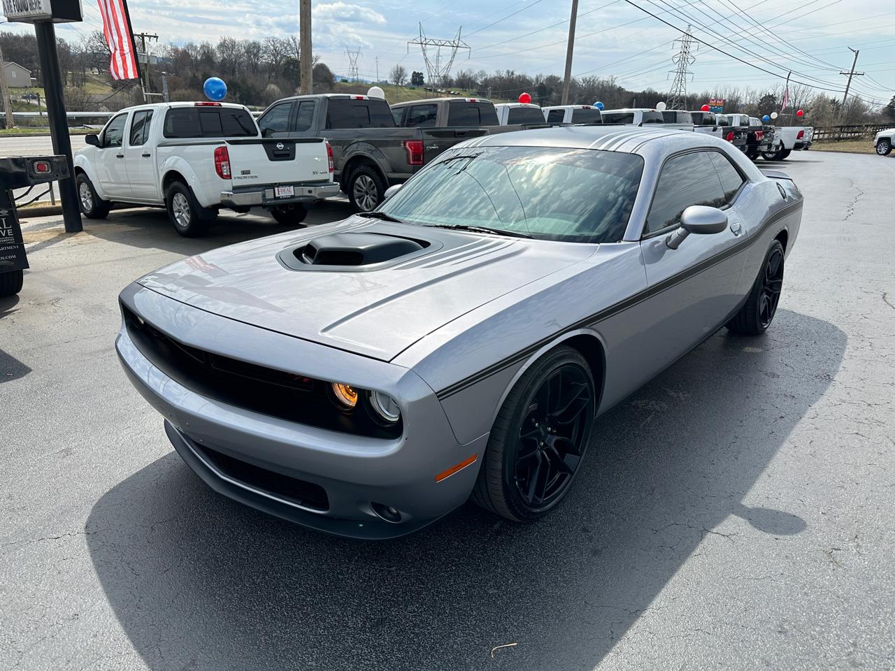 Dodge Challenger 2dr Cpe R/T Shaker 2016