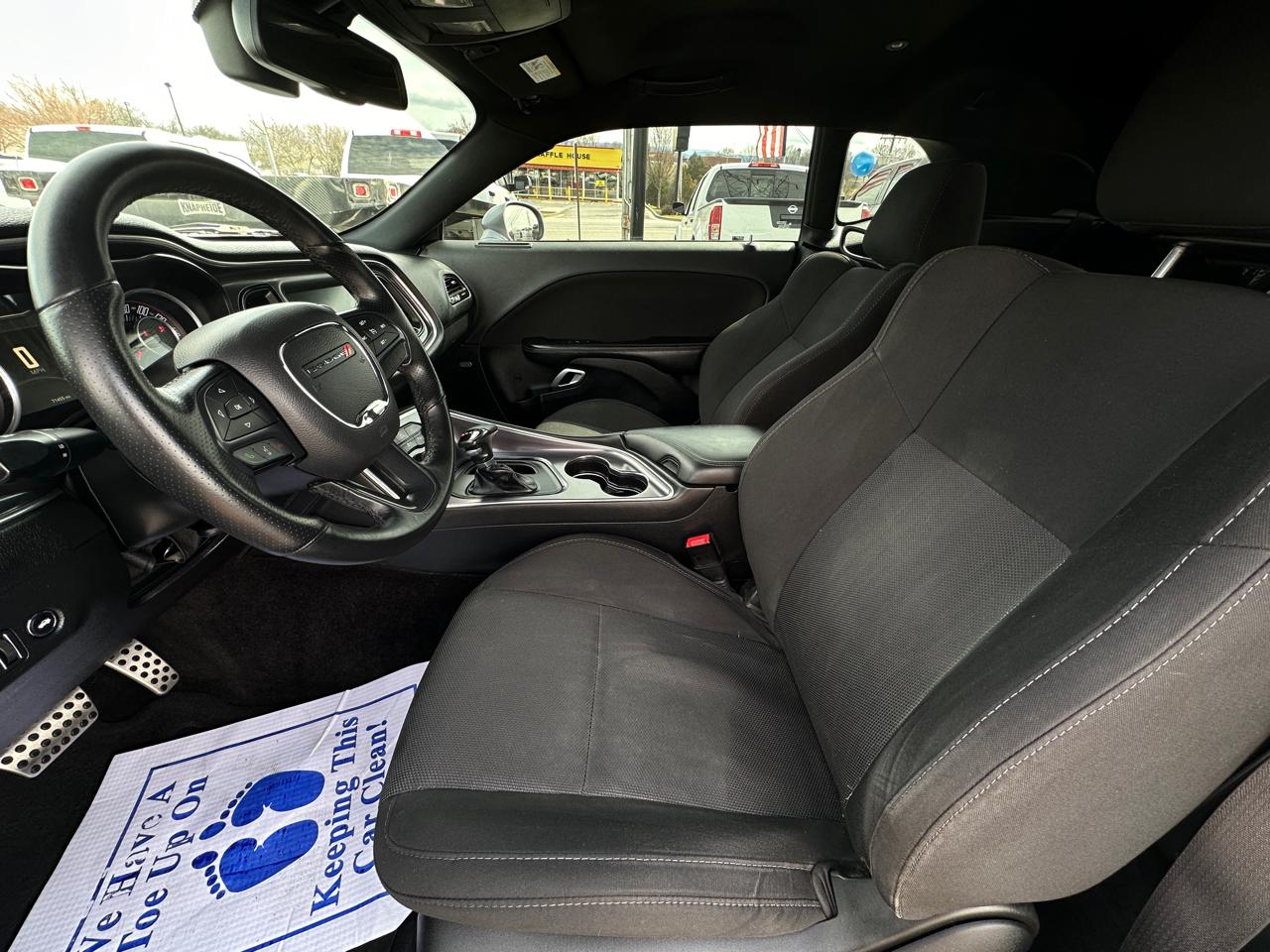 Dodge Challenger 2dr Cpe R/T Shaker 2016