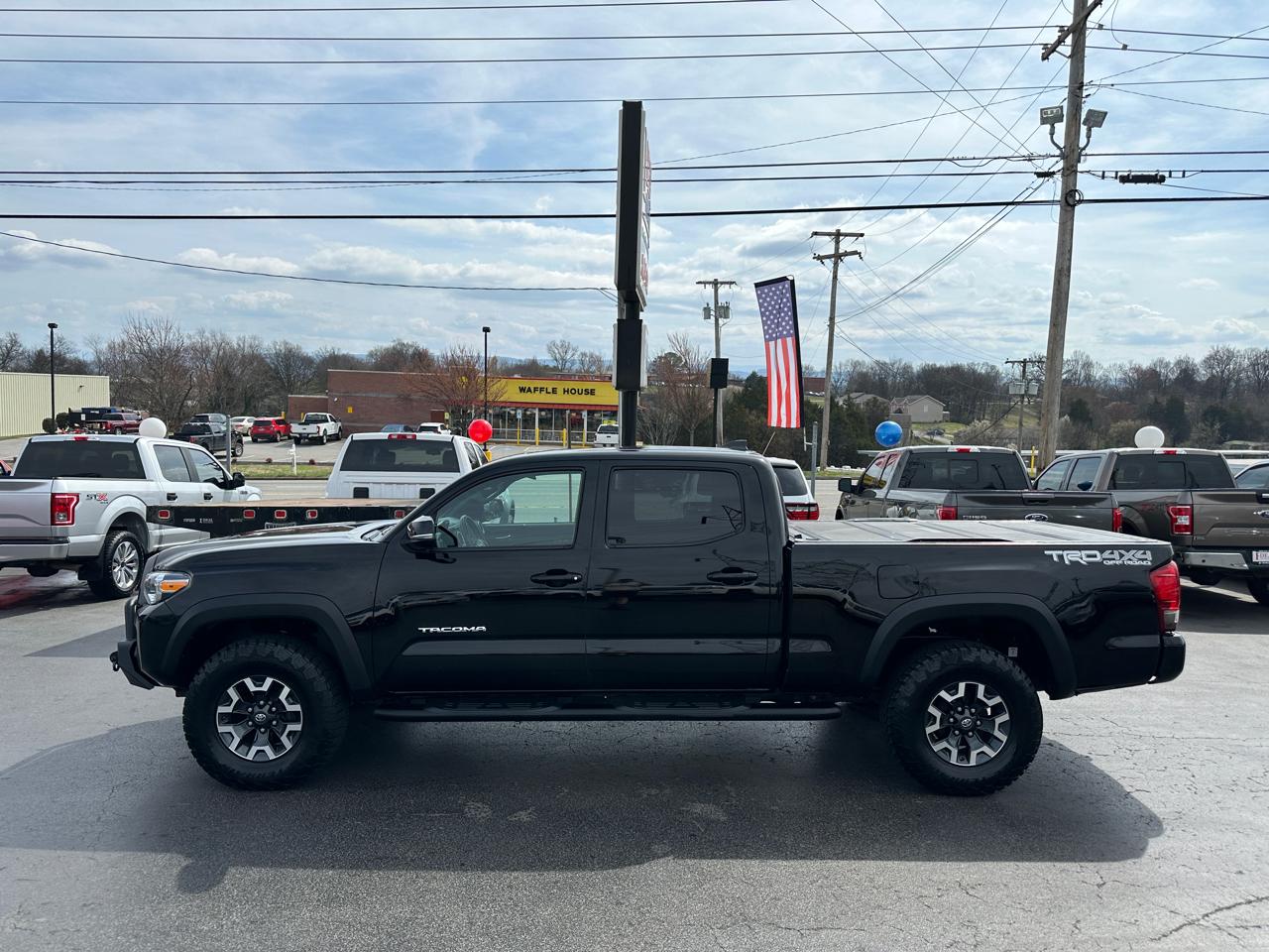 Toyota Tacoma 4WD Double Cab LB V6 AT TRD Off Road (Natl) 2016