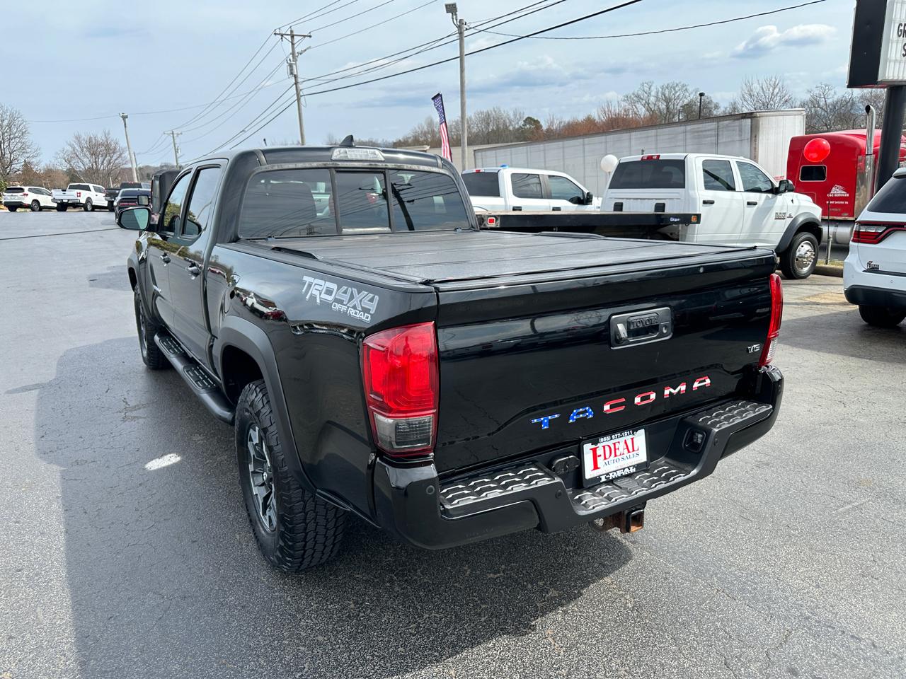 Toyota Tacoma 4WD Double Cab LB V6 AT TRD Off Road (Natl) 2016