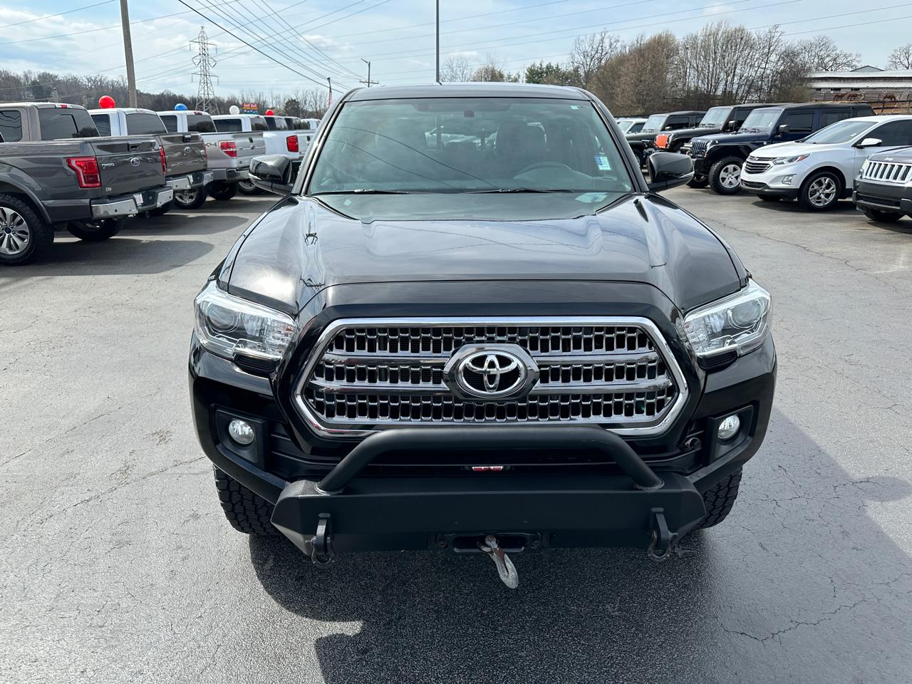 Toyota Tacoma 4WD Double Cab LB V6 AT TRD Off Road (Natl) 2016