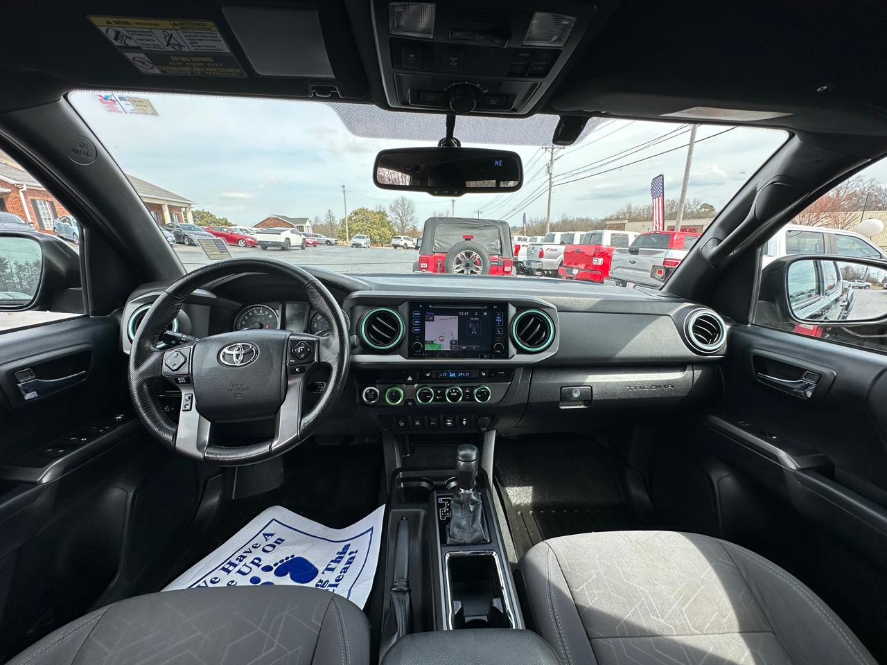 Toyota Tacoma 4WD Double Cab LB V6 AT TRD Off Road (Natl) 2016