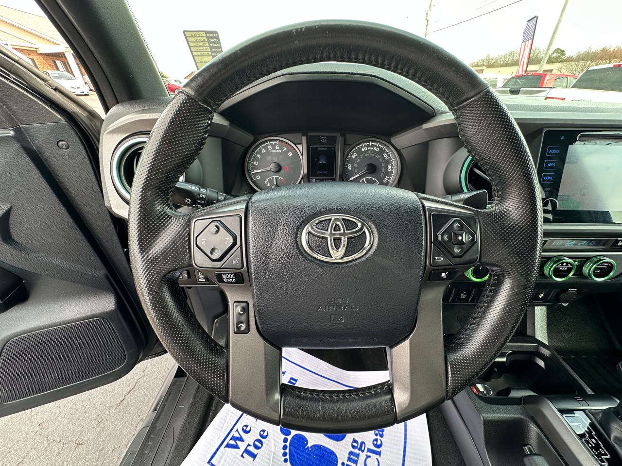 Toyota Tacoma 4WD Double Cab LB V6 AT TRD Off Road (Natl) 2016