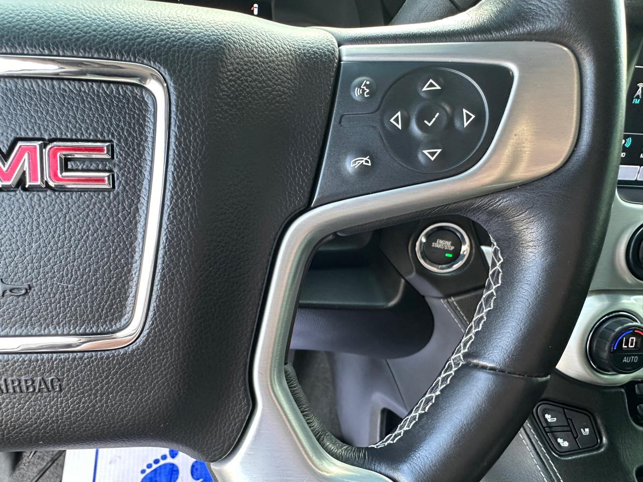 GMC Yukon 4WD 4dr SLT 2017